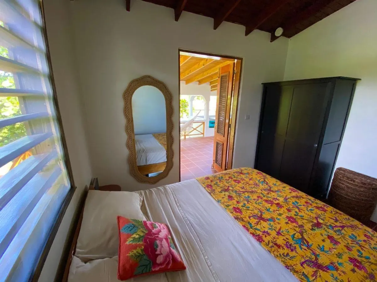 Holiday home Sea Cliff Eco-Cottages & Gin Distillery Calibishie