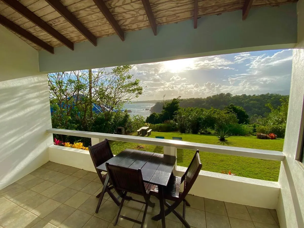 Sea Cliff Eco-Cottages & Gin Distillery Calibishie Hébergement de vacances