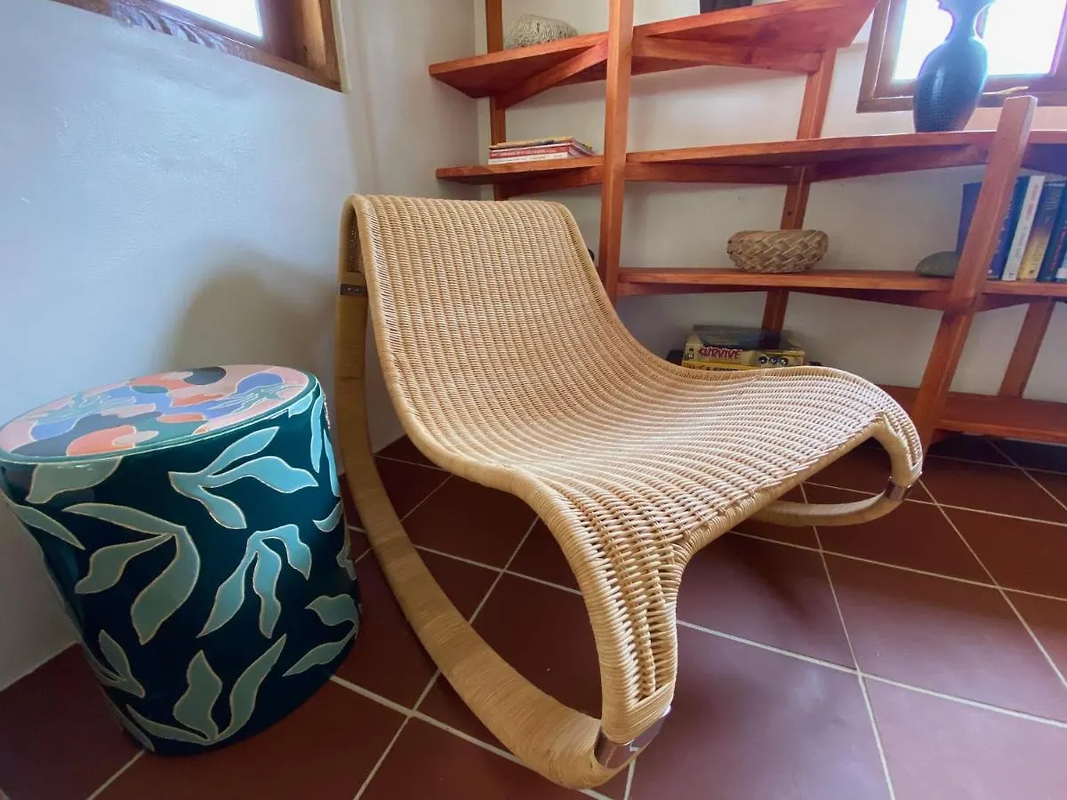 Hébergement de vacances Sea Cliff Eco-Cottages & Gin Distillery Calibishie